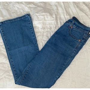 Levi's 512 Perfectly Slimming Bootcut HiRise Jeans